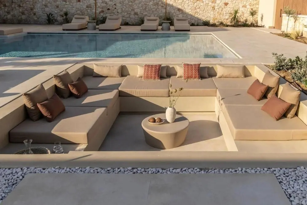 Elea Luxury suites