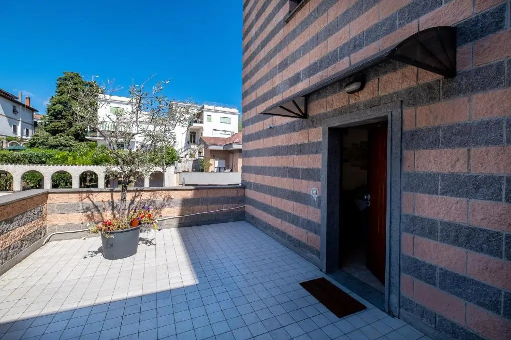 La casa di Lally