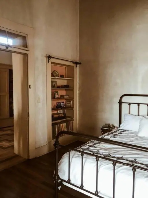 Historic Adobe 3br Home in Downtown El Presidio