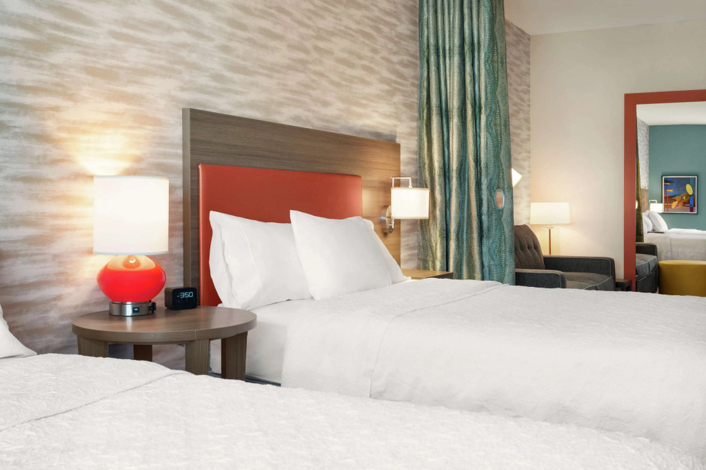 Home2 Suites By Hilton Minneapolis University Area