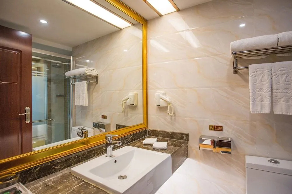 Shenzhen Hawaii International Hotel