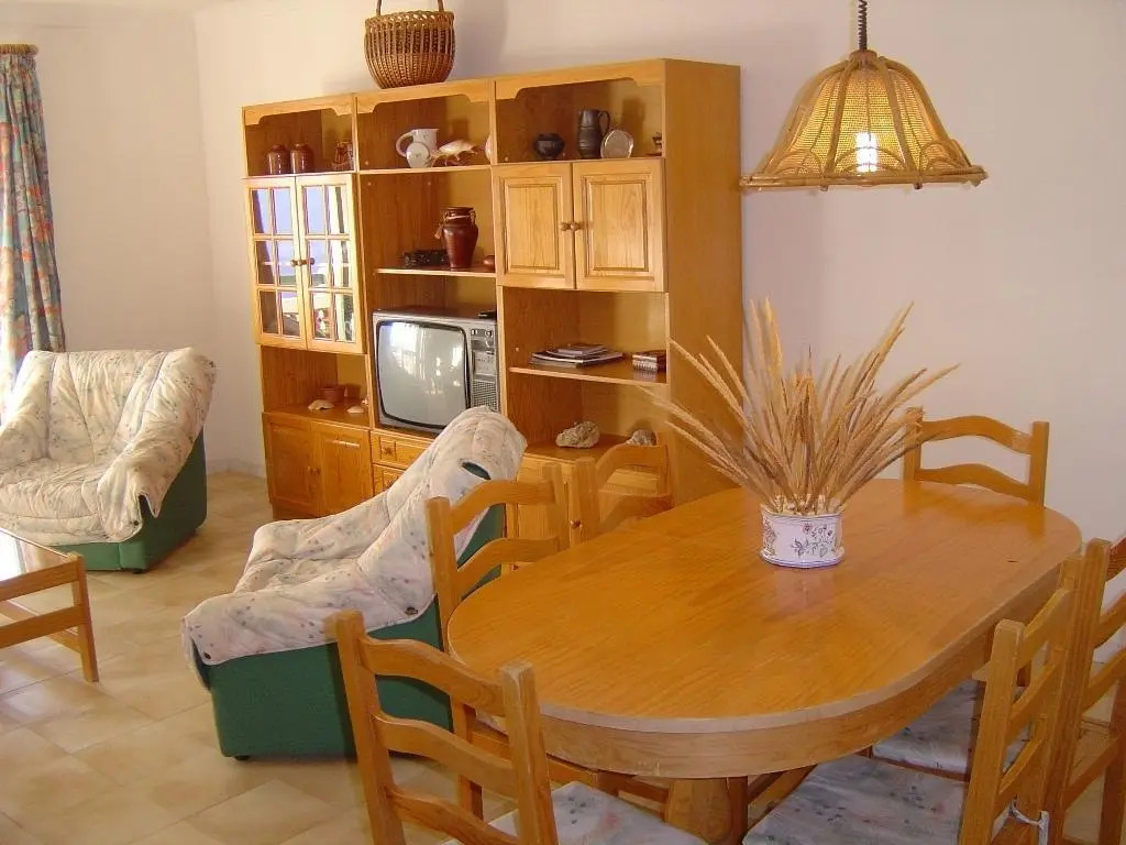 Two Bedroom Apartment in Manta Rota