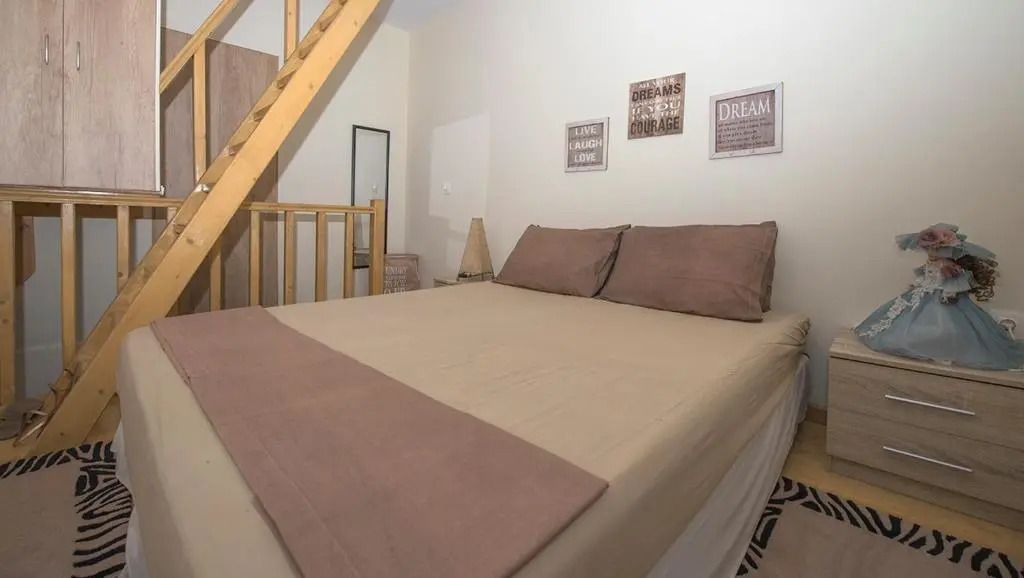 Elena's house