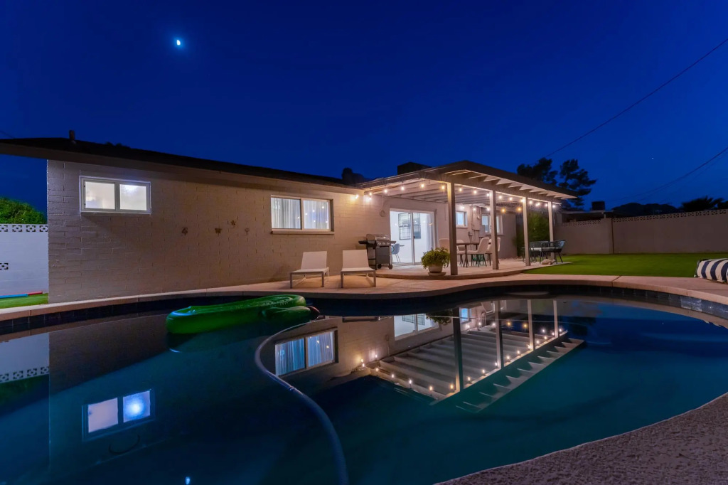Splash Relax in Scottsdale