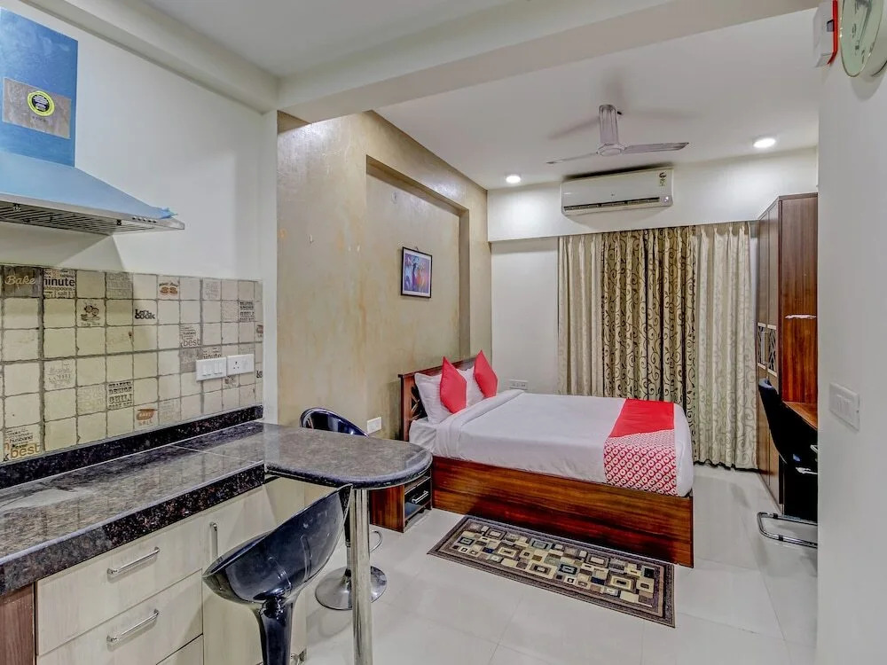 Urbanite by OYO Rooms