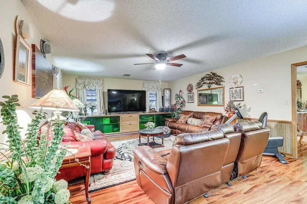 Tampa Area Home w/ Indoor Pool, Families Welcome!