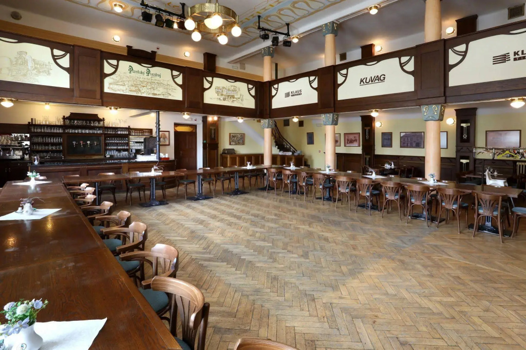 Hotel U Zeleneho stromu