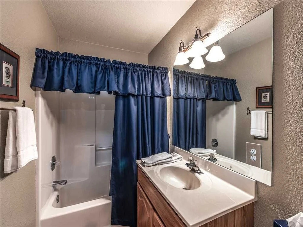 Wilbank's West, 3 Bedrooms, Fireplace, WiFi, HDTV, Sleeps 8
