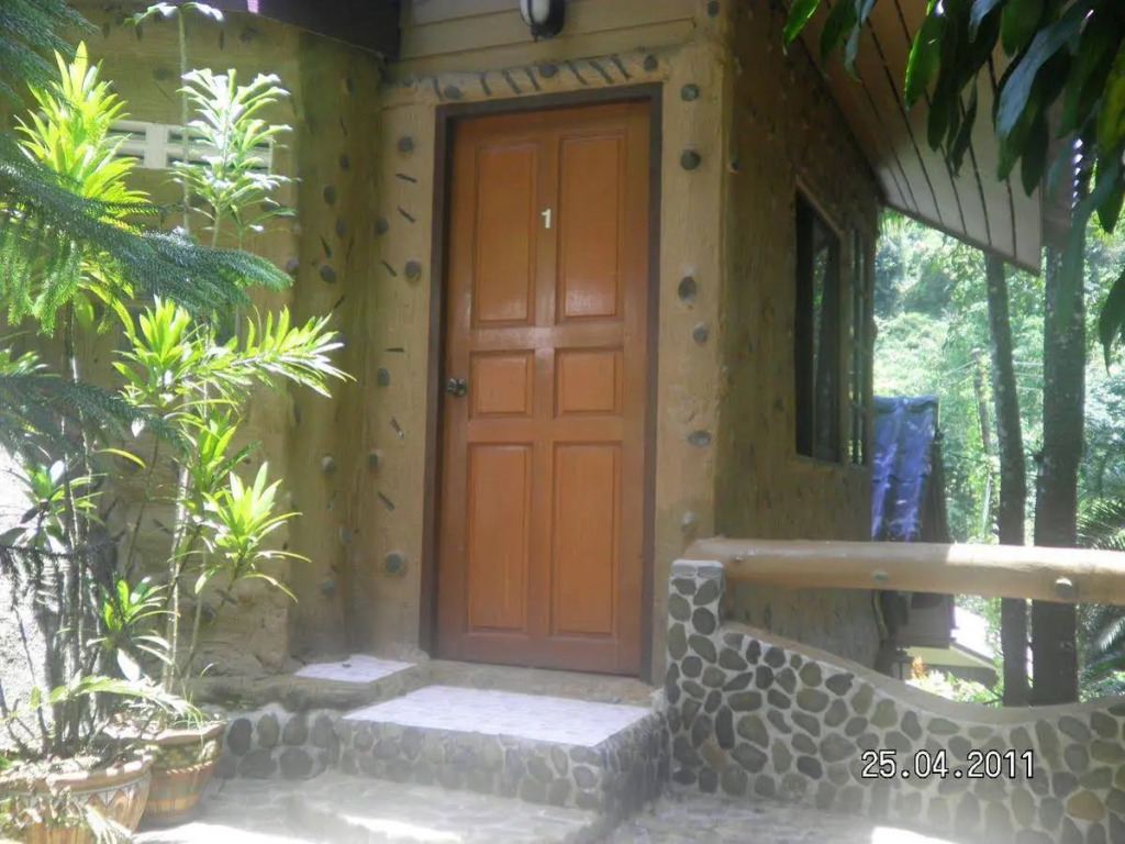 The Happinez Lodge