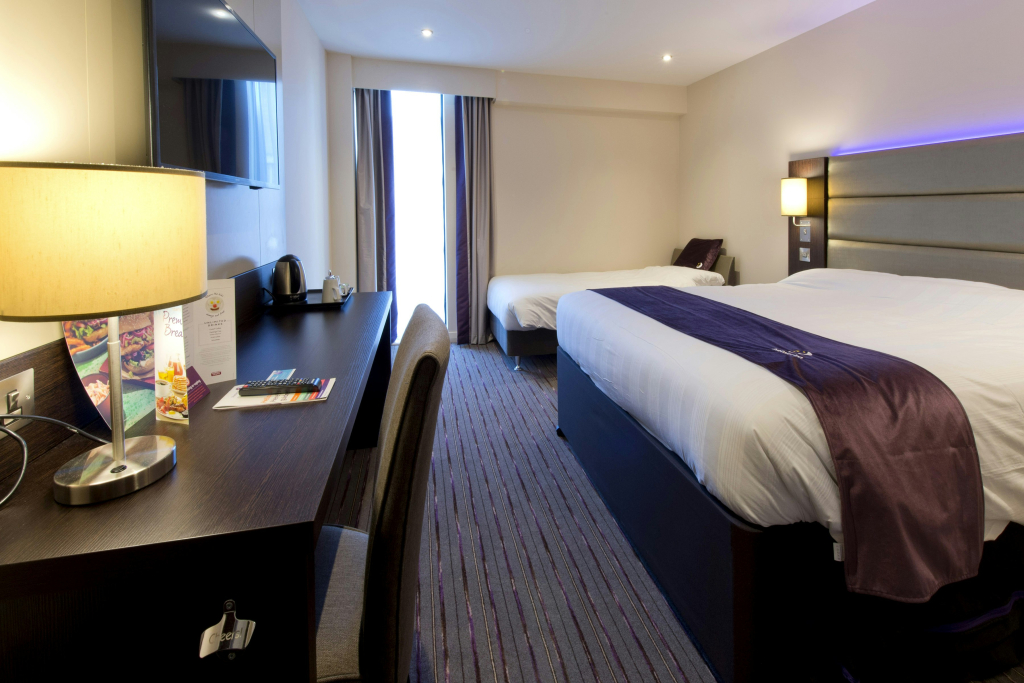 Premier Inn Liverpool Lime Street