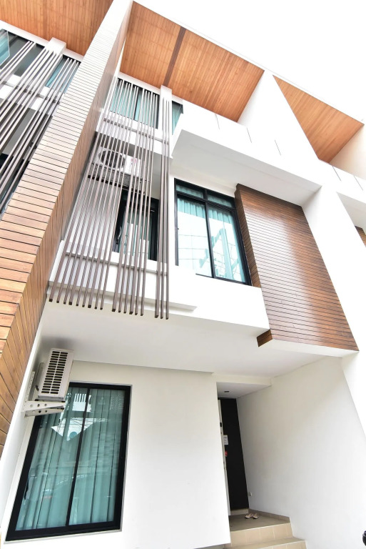 The Win Residence