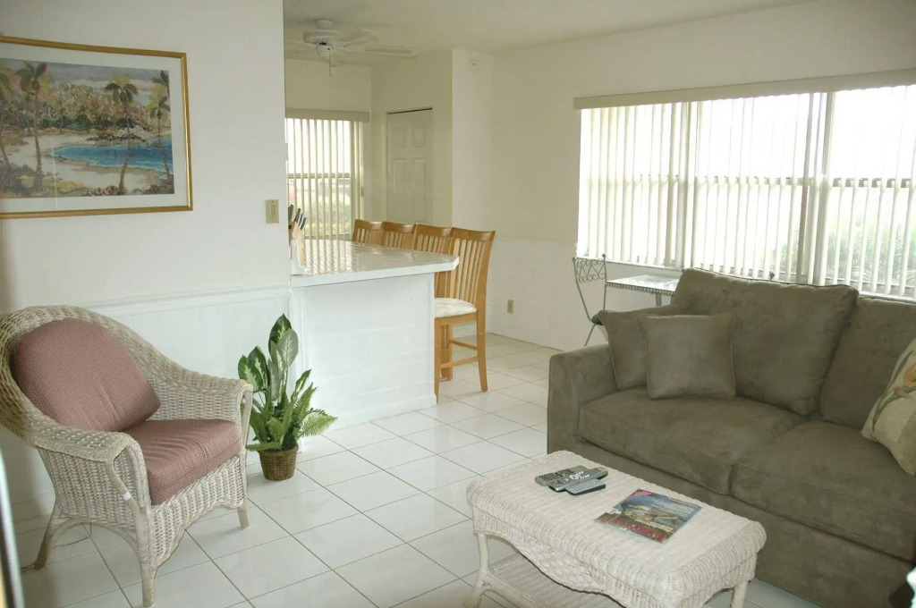 Pelican Place