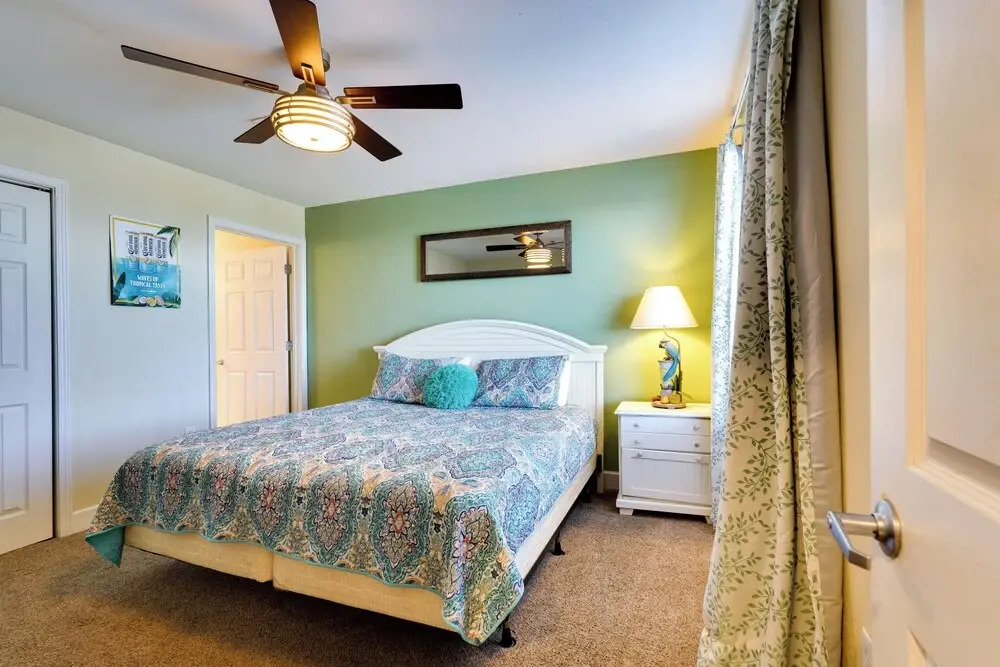 PCB Condo w/ Resort Amenities & Ocean Views