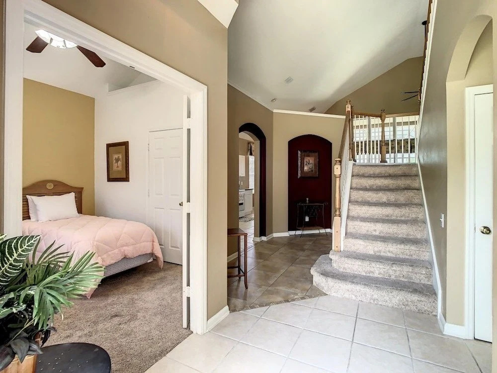 6 Bed Close To Disney In A Gated Resort Community 6 Bedroom Villa by Redawning