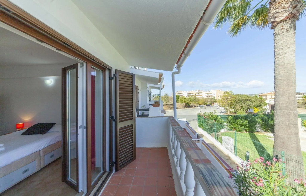 C06 - Porto De Mos 3 Bed Townhouse