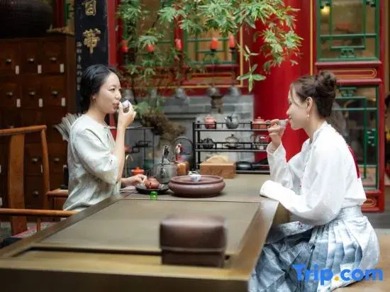 Sheyi Tea Culture Boutique Hotel (Hohhot Dazhaosi Branch)