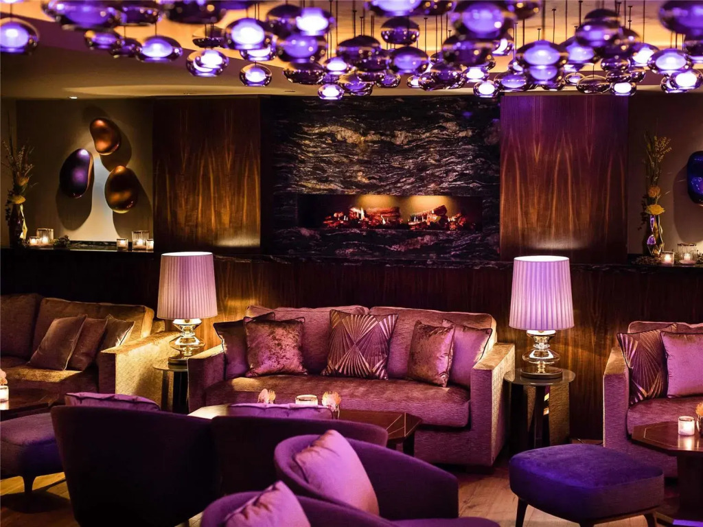 Fairmont Hotel Vier Jahreszeiten