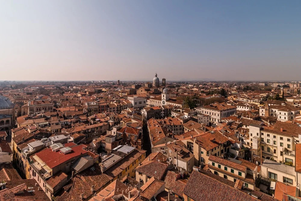 Padova Tower City View Bora