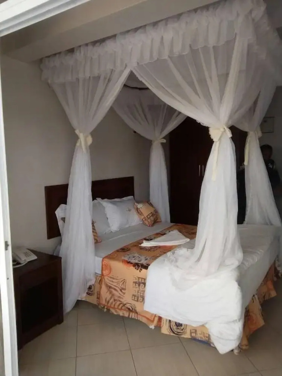 Marcia Hotel Nairobi MSA RD Opp Nexgen