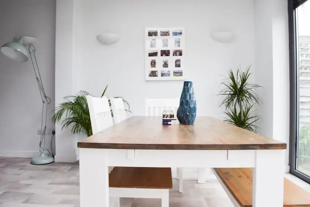 Large 3 Bedroom Family Home in Tooting