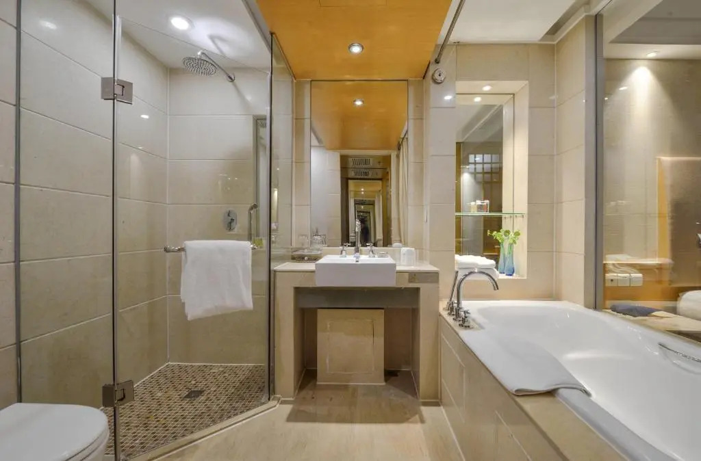 Bayshore Hotel Dalian