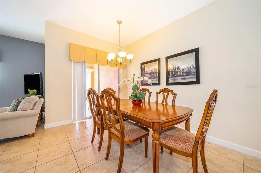 Splendid 4 Bedroom w Pool Close to Disney 3049 Paradise Palms Resort