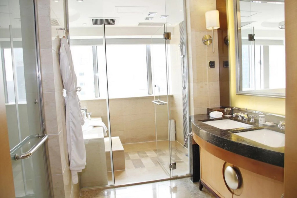 Radegast Hotel CBD