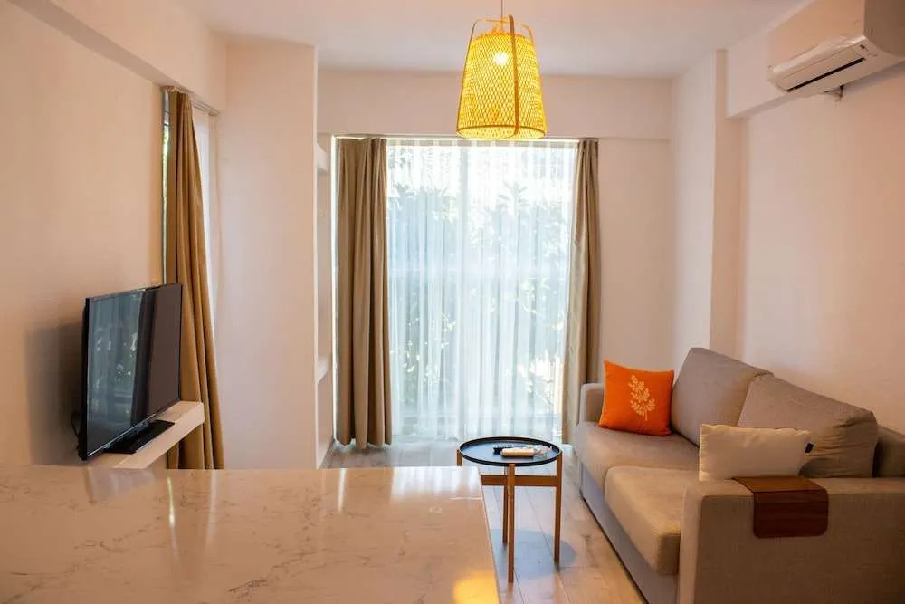 Aloha Suites Mediterranean
