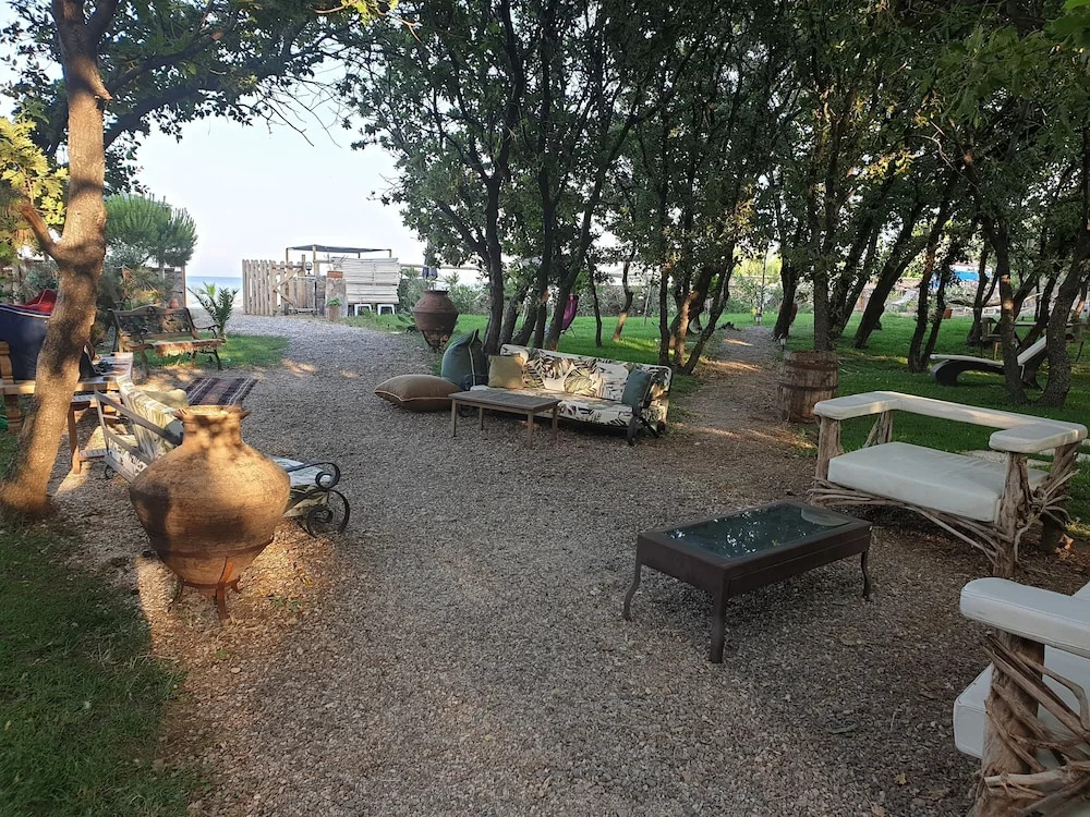 Assos Batık İskele Beach Hotel