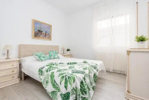 Empurialola Casa con pisina Carmanço
