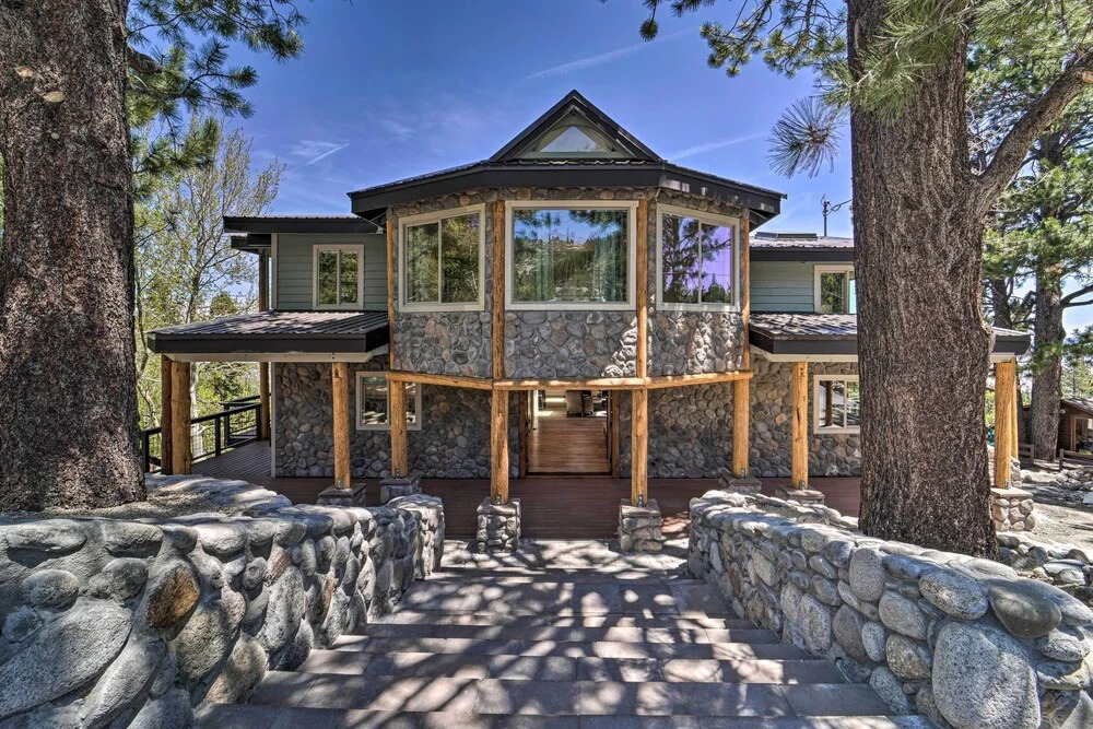 Hot Tub, Pool Table: Luxe Reno Chalet w/ Mtn View!