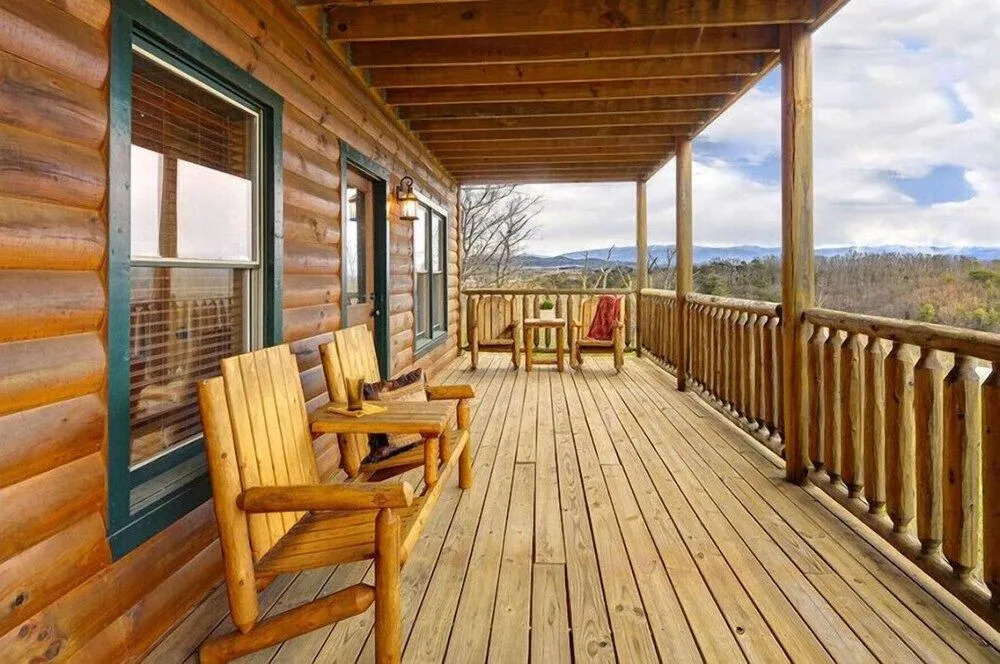 Dancing Bear Lodge