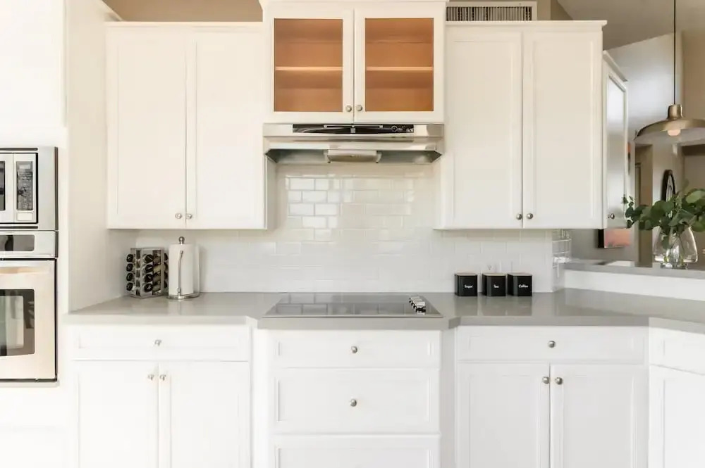 N 75th St 201 - Ivory I