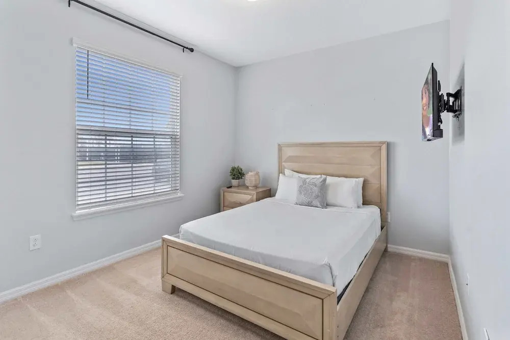 1326 Lava Tree Drive
