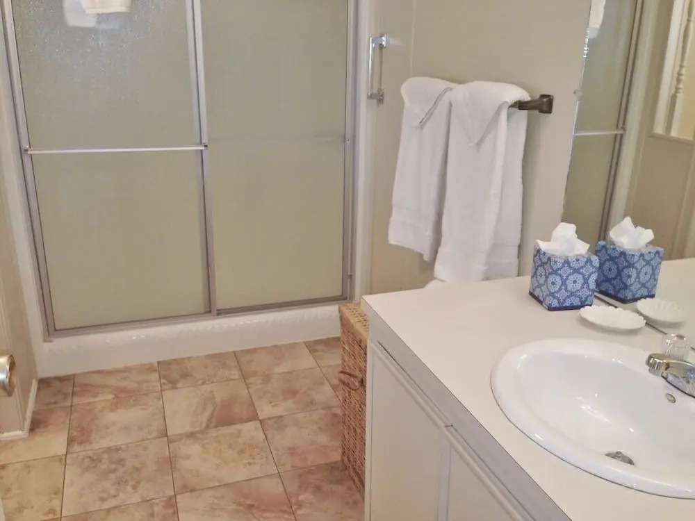 Roadrunner Club 299 - 2 Br Home