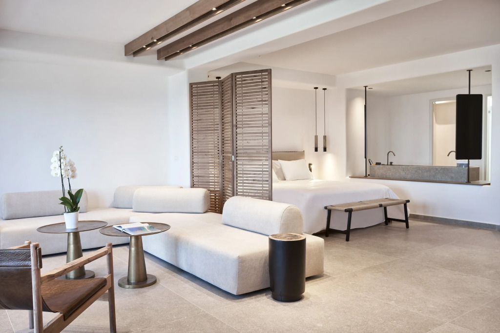 SantAnna Luxury Suites