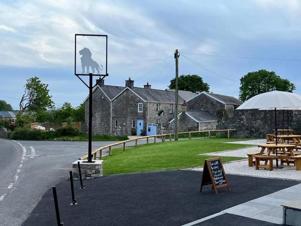 The White Lion Cowbridge
