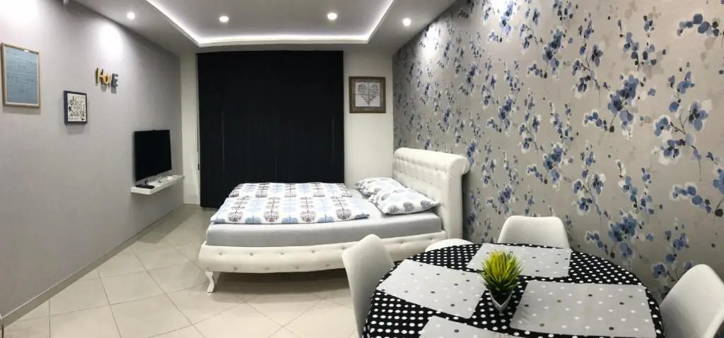 Apartment Ajla