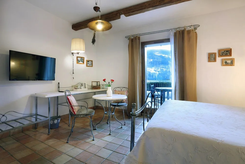 Hotel Autantic
