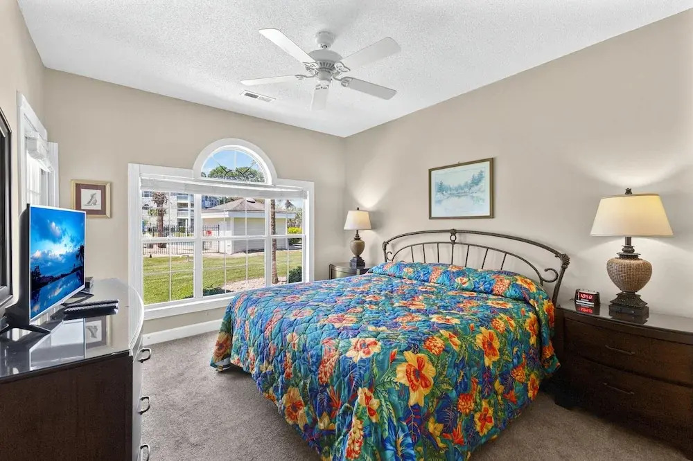 Magnolia Place 4687-102