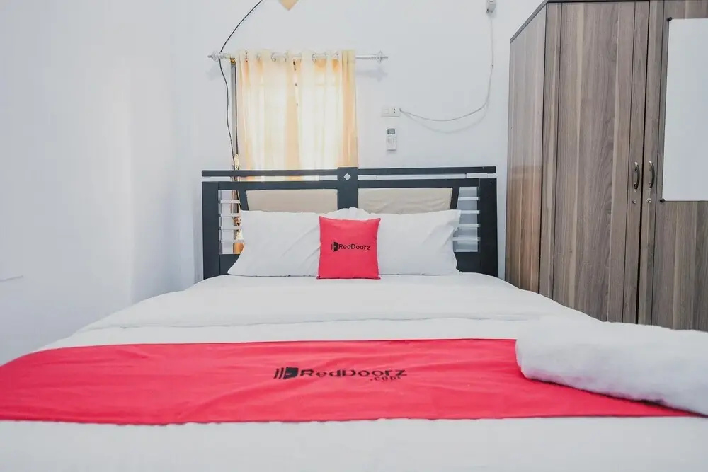 Hotel Umro by RedDoorz