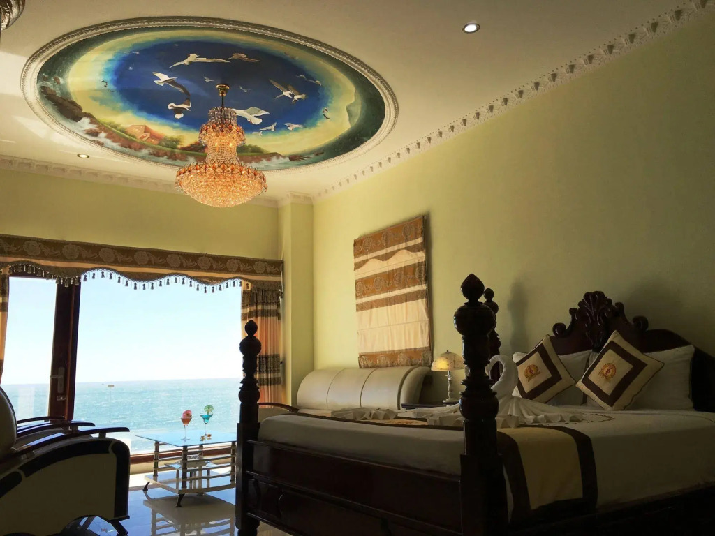 Ocean Front Hotel