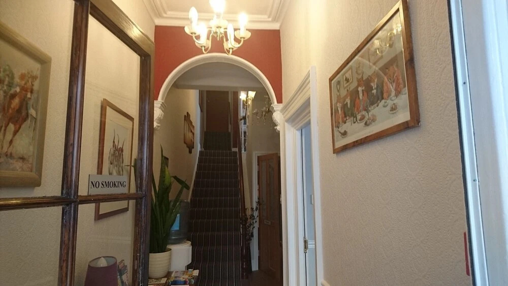 Lawnswood Guest House
