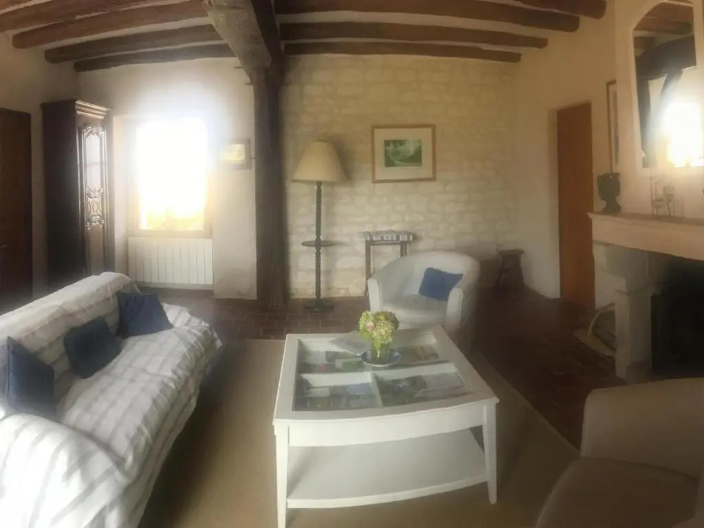 Maison en campagne avec cheminée et animaux acceptés - FR-1-381-440