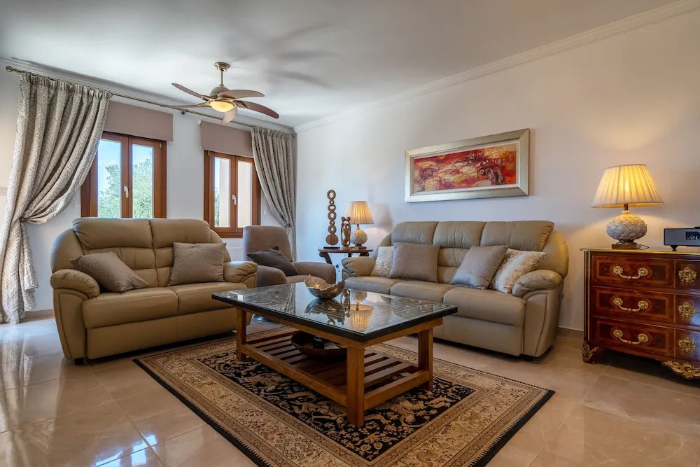 Stunning 3 bedroom villa 'BZ01' with private pool, stunning views, communal pool and resort facilities, Zephyros Village on Aphrodite Hills Re