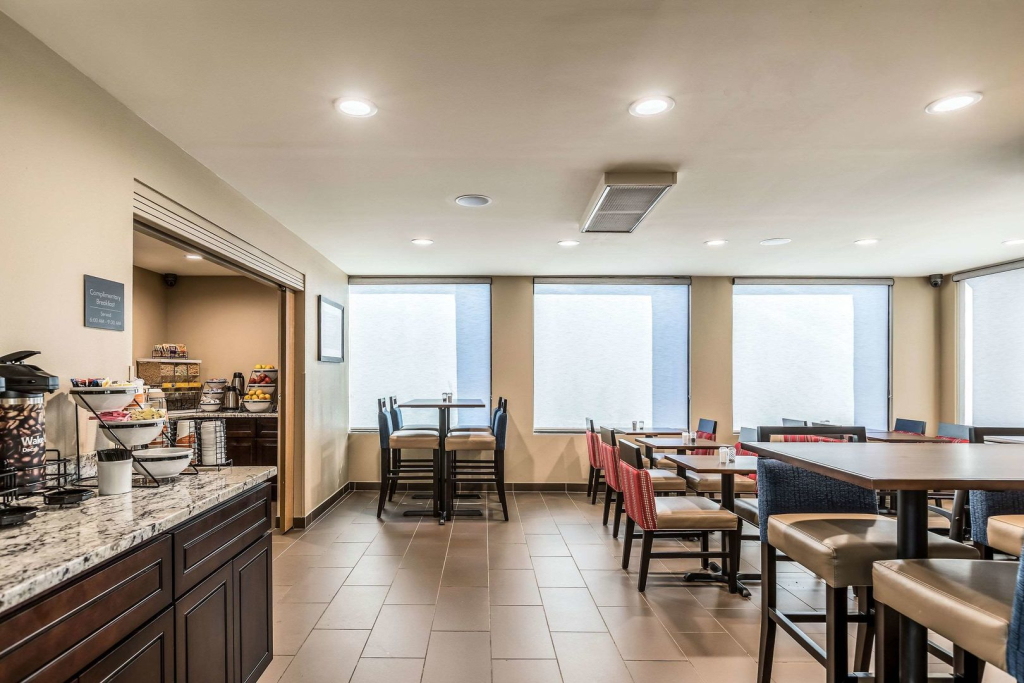 Comfort Inn Detroit Downtown