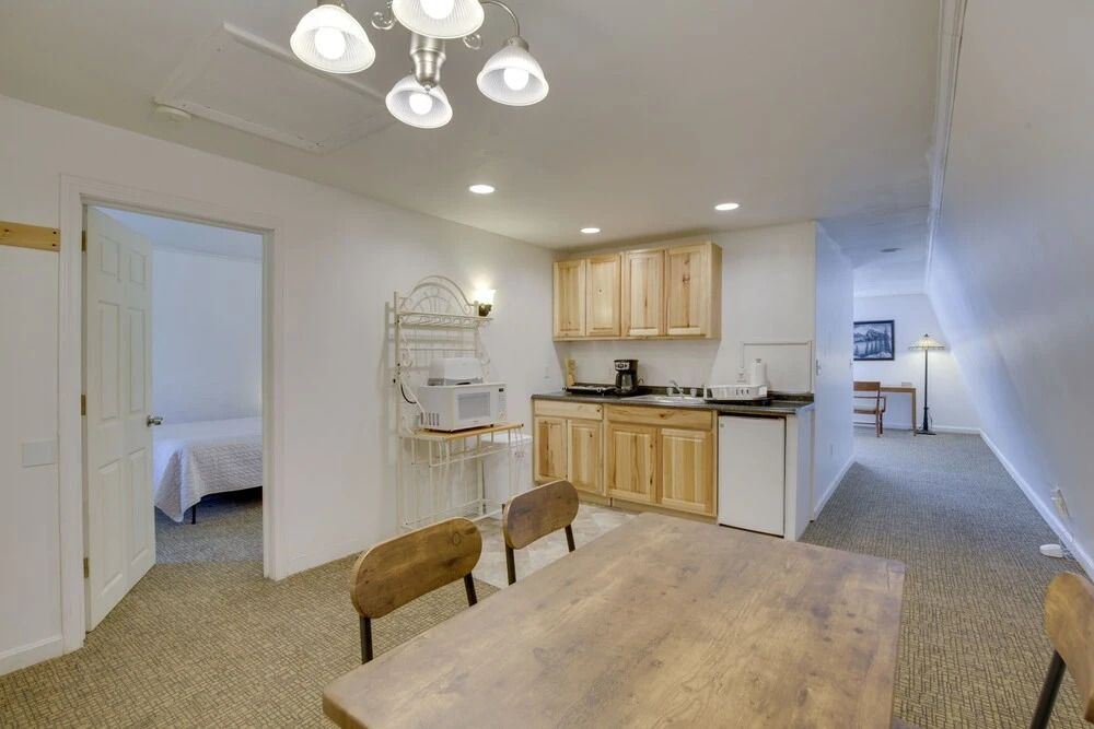 Old Orchard Beach Vacation Rental, Walk to Ocean!