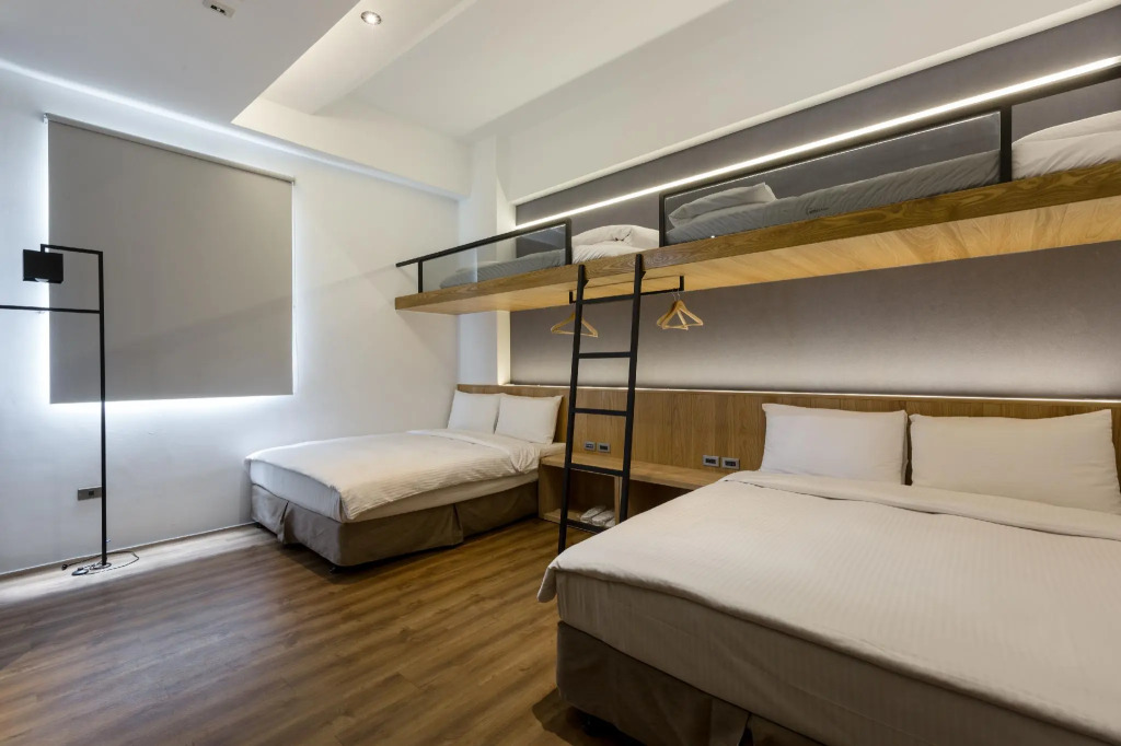 Green Hotel