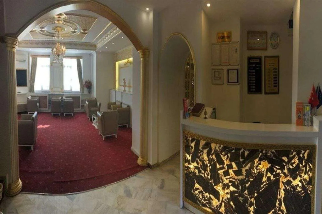 Grand Milan Hotel