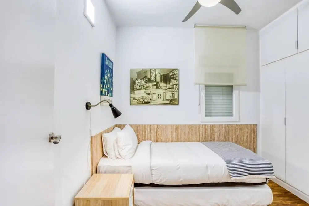 Nice and Cozy 4 Bedroom in Sants-montjuic BCN